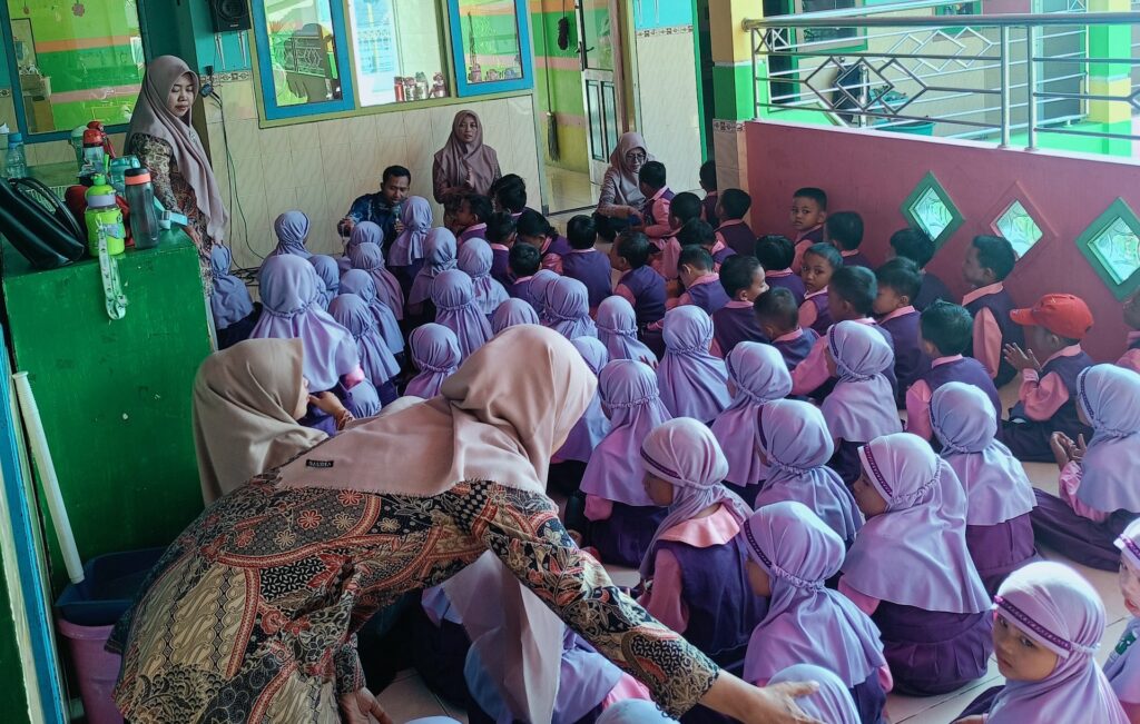 TK Islam Al-Faqih 
